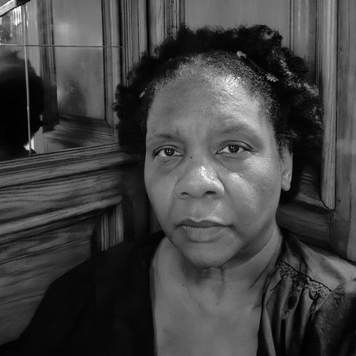 Vievee Francis800
